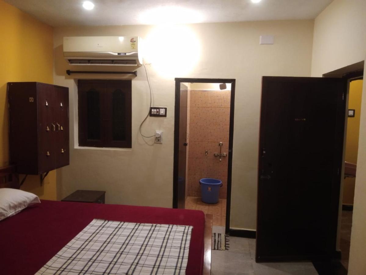 Nks Homestay Puducherry Exterior foto