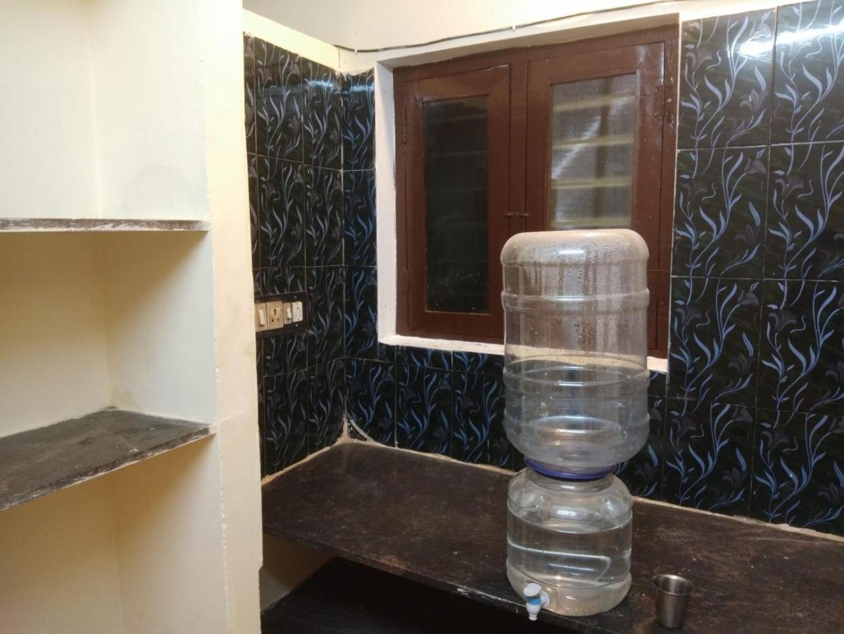 Nks Homestay Puducherry Exterior foto